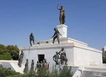 cyprus/kyrenia-district/landmark/the-liberty-monument