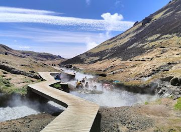 iceland/southern-region/landmark/reykjadalur-hot-spring-thermal-river