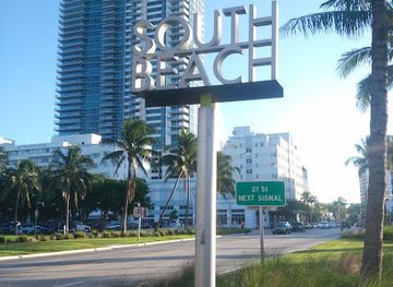 florida/miami-beach/landmark/south-beach-sign