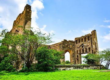 india/telangana/landmark/bhuvanagiri-fort