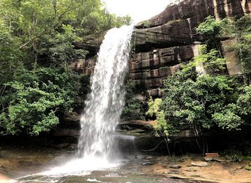 thailand/ubon-ratchathani/landmark/soi-sawan-waterfall