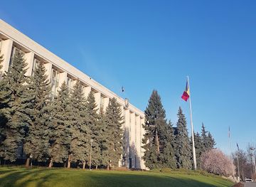 moldova/codru-national-park/landmark/the-great-national-assembly-square