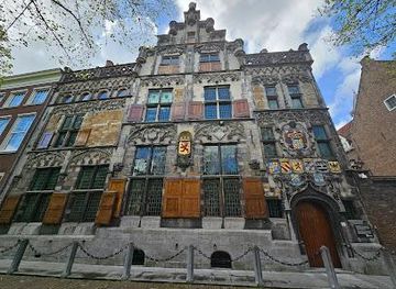 netherlands/the-hague/landmark/gemeenlandshuis-delft