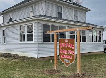 wisconsin/lake-geneva/landmark/dungeon-hobby-shop-museum