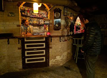 canada/winnipeg/osborne-village/landmark/sous-sol