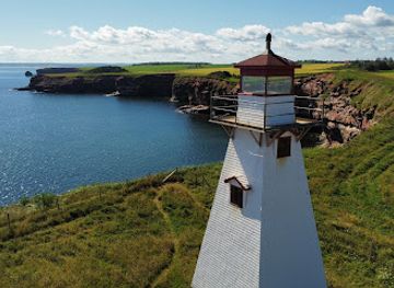 canada/prince-edward-island-national-park/landmark/cape-tryon-lighthouse