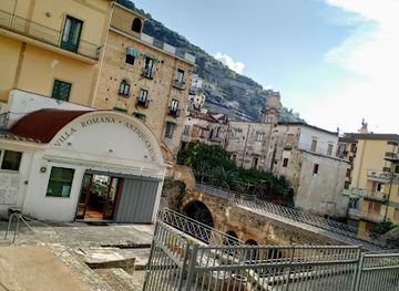 italy/campania/landmark/villa-romana-e-antiquarium