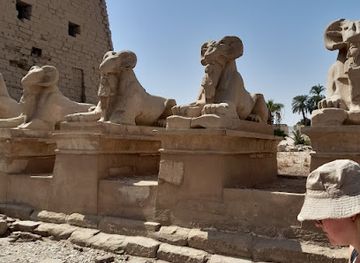 egypt/luxor/luxor-city/landmark/luxor-sign