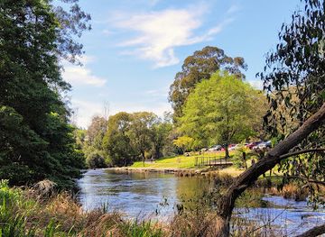 australia/yarra-valley/landmark/warburton-swing-bridge