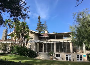 california/southern-california/landmark/lanterman-house