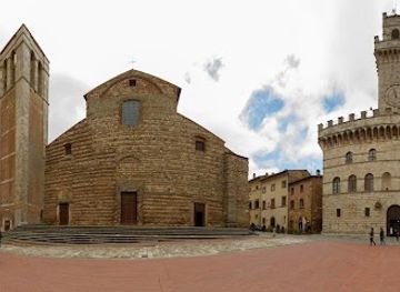 italy/montepulciano/landmark/palazzo-nobili-tarugi
