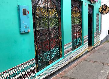 colombia/macarena-range/landmark/red-skin-drinker-trough-and-jukebox