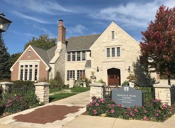illinois/fox-valley/landmark/the-marion-e-wade-center