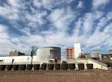 illinois/peoria/landmark/dome-planetarium