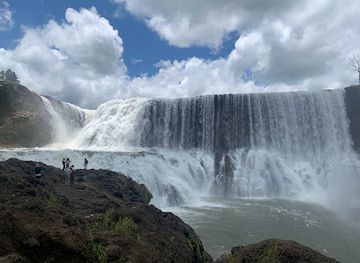 laos/attapeu-province/landmark/sae-pong-lai-waterfall