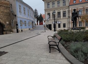 hungary/gyor/landmark/varkazamata-kotar