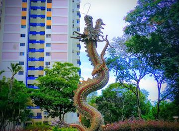 singapore/balestier/landmark/whampoa-dragon-fountain-statue