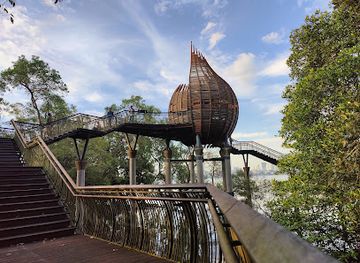 singapore/sungei-buloh-wetland-reserve/landmark/sungei-buloh-wetland-reserve-visitor-centre