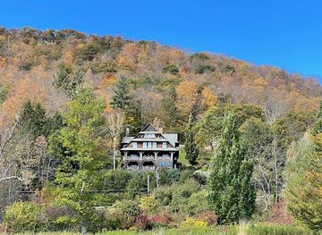 new-york/hunter-mountain/landmark/mountain-top-arboretum