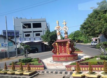 indonesia/lampung/landmark/tugu-pengantin-lampung