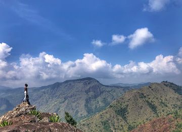 sri-lanka/ella/landmark/angry-point-mountain
