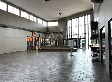 south-dakota/mitchell/landmark/highland-conference-center