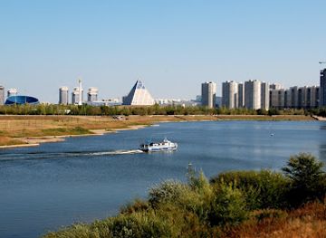 kazakhstan/eastern-kazakhstan/landmark/square-of-state-symbols