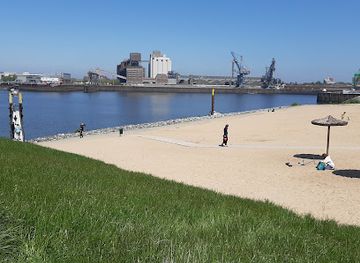 germany/bremen/uberseestadt/landmark/waller-sand