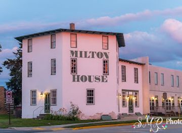 wisconsin/northwoods/landmark/milton-house-museum