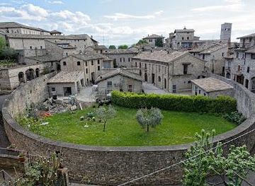italy/perugia/landmark/roman-theatre-area