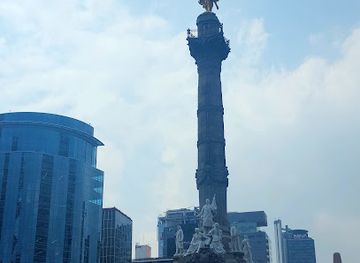 mexico/mexico-city/roma/landmark/monumento-al-honorable-pueblo-de-mexico