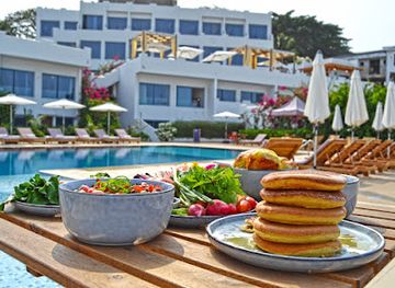 sierra-leone/lungi-beach/landmark/the-lead-hotel