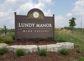 canada/niagara-falls/lundy-s-lane/landmark/lundy-manor-wine-cellars