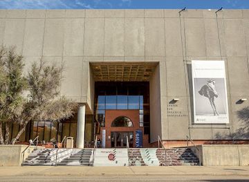 arizona/tucson/university-of-arizona/landmark/center-for-creative-photography