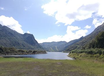 ecuador/southeast-oriente/landmark/laguna-papallacta