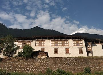 bhutan/trongsa-district/landmark/yungdrung-choling-palace