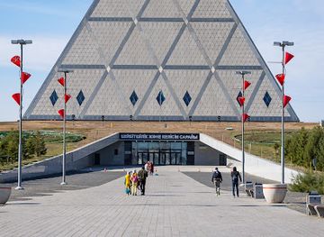 kazakhstan/central-kazakhstan/landmark/palace-of-peace-and-reconciliation