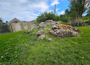 ireland/croagh-patrick/landmark/the-boheh-stone