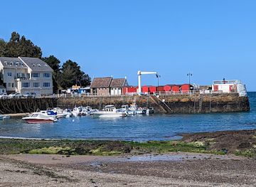 jersey/rozel-bay/landmark/rozelle-bay