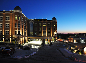 oklahoma/chickasaw-country/landmark/the-artesian-hotel-casino-spa