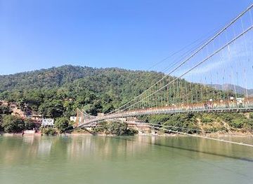 india/rishikesh/landmark/ram-jhula