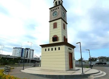 ecuador/manta/landmark/reloj-publico