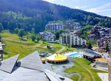 france/courchevel/landmark/restaurant-le-farcon