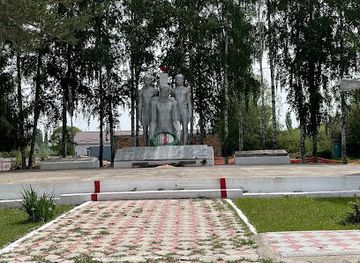 kyrgyzstan/jety-oguz-valley/landmark/pamyatnik