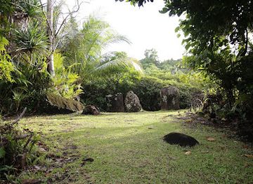 palau/ngardmau-waterfall/landmark/badrulchau-stone-monoliths