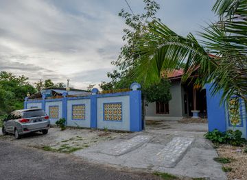 indonesia/sulawesi/landmark/reddoorz-wangi-wangi-island-wakatobi