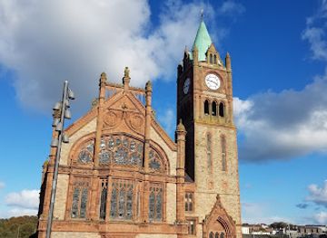 united-kingdom/derry/landmark/the-peace-bridge