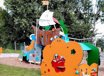 belgium/nieuwpoort/landmark/de-lenspolder-childrens-farm