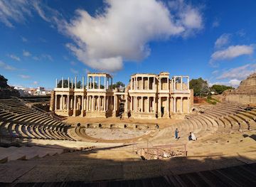 portugal/estremadura/landmark/teatro-romano-de-merida