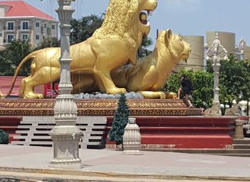 cambodia/sihanoukville/landmark/golden-lion-plaza